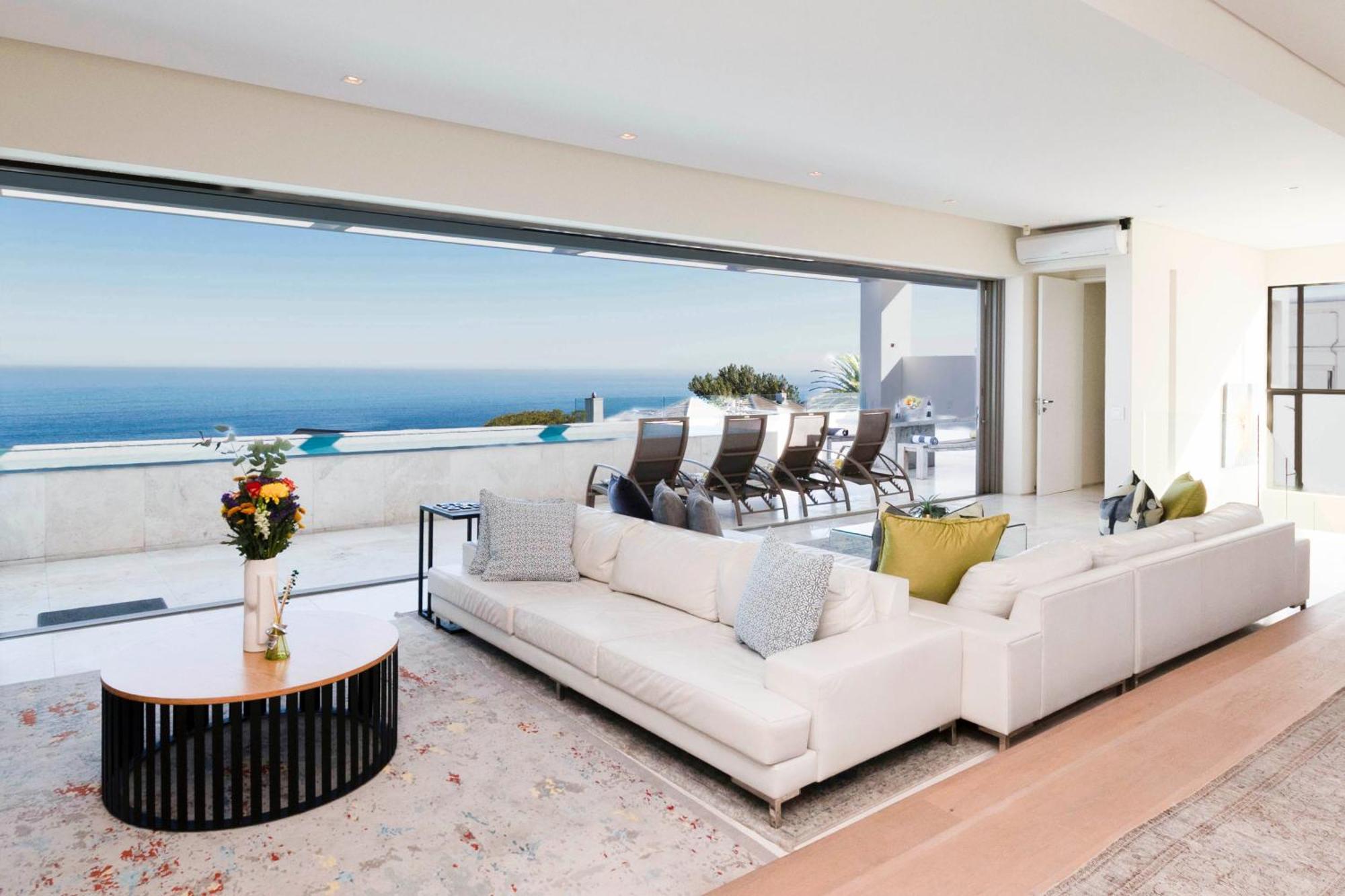 Villa Infinity